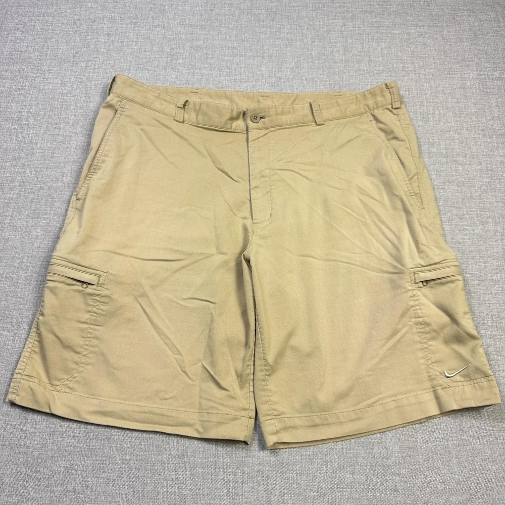 Nike Golf Shorts Mens 40 Beige Athletic Pockets Moisture Wicking 10